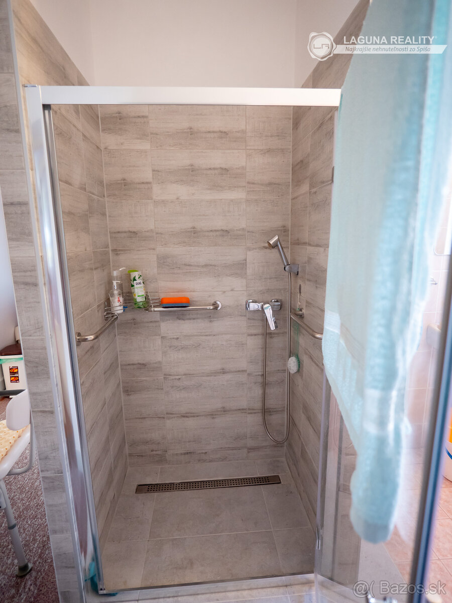 Rodinný dom Krompachy s garážou - Turistická ulica - 13