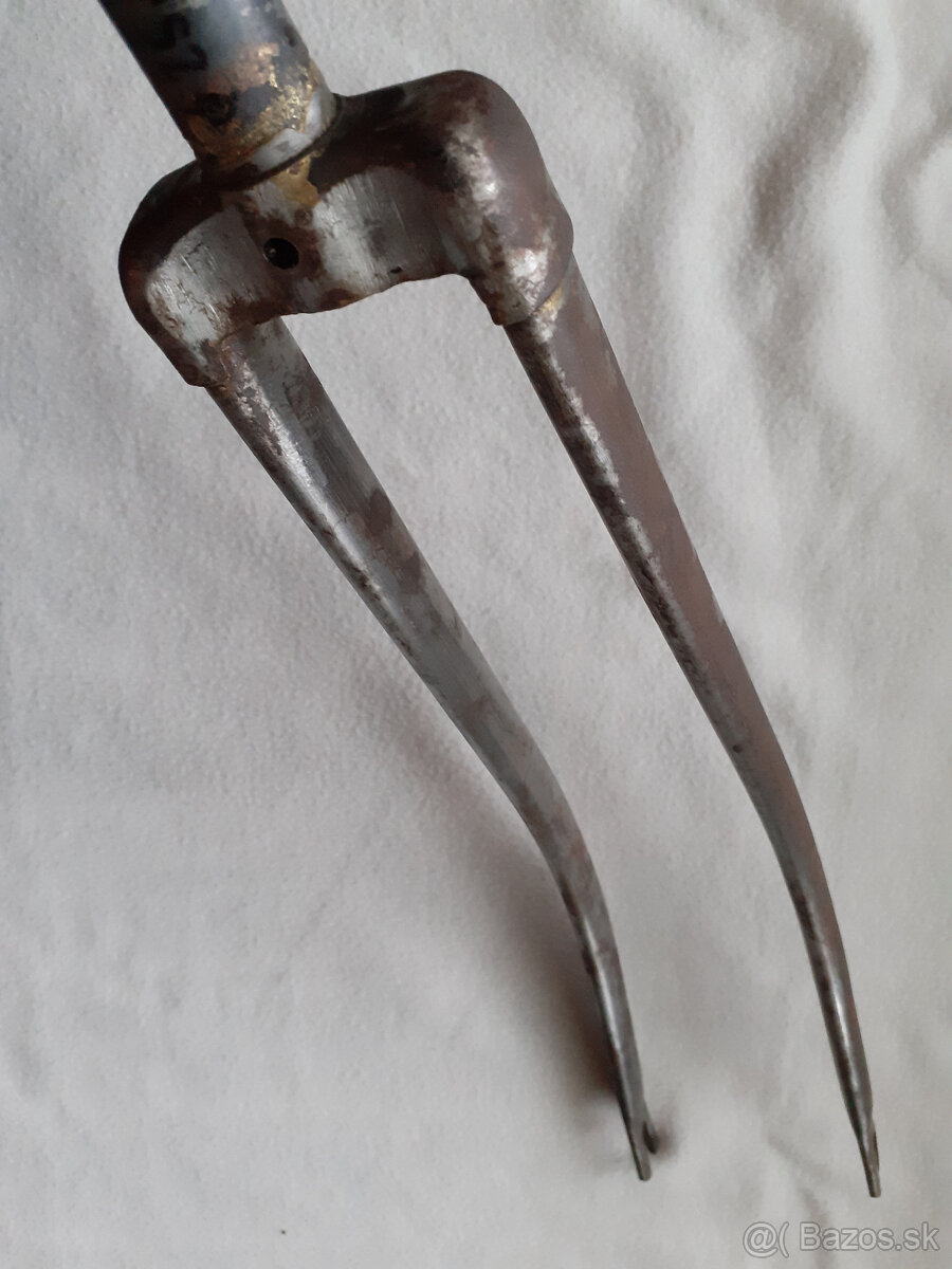 Vidlica, veľkosť kolies 28, historický, retro starý bicykel - 13