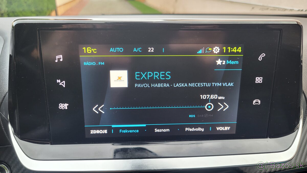 PEUGEOT e 2008 electric ALLURE PLUS ODPOČET DPH - 13