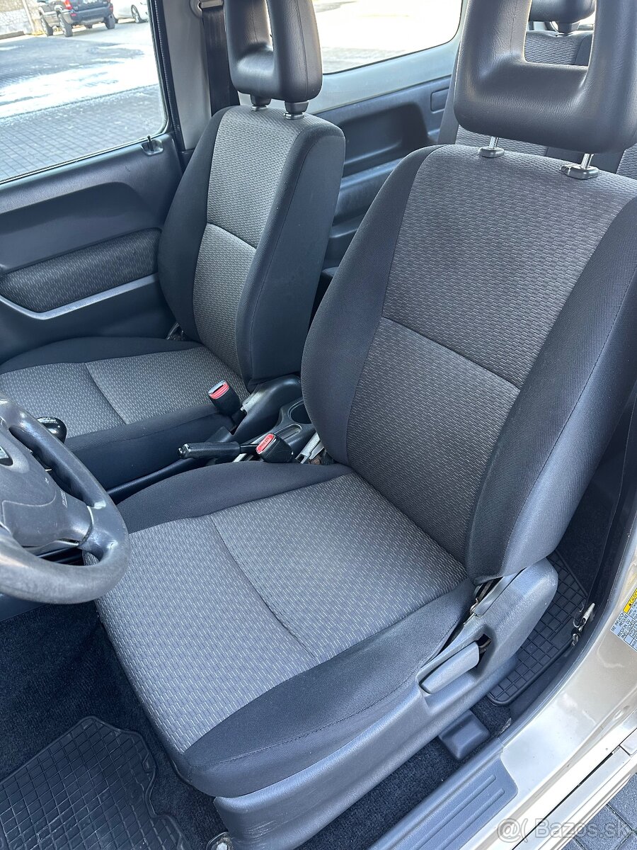 Suzuki Jimny 1.3 Benzín 4x4 | 110 800 km - 13