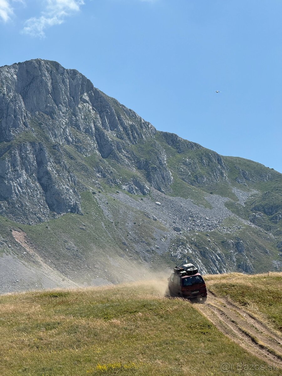 Mitsubishi L400 Space Gear - 13