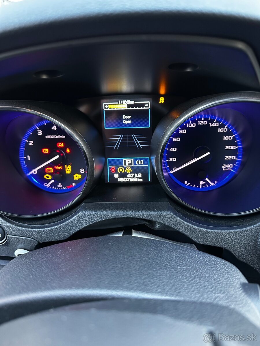 Subaru Outback 2.5i CVT - 13