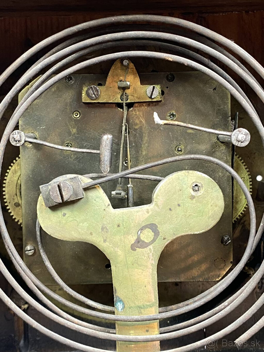 Empírové hodiny - 13