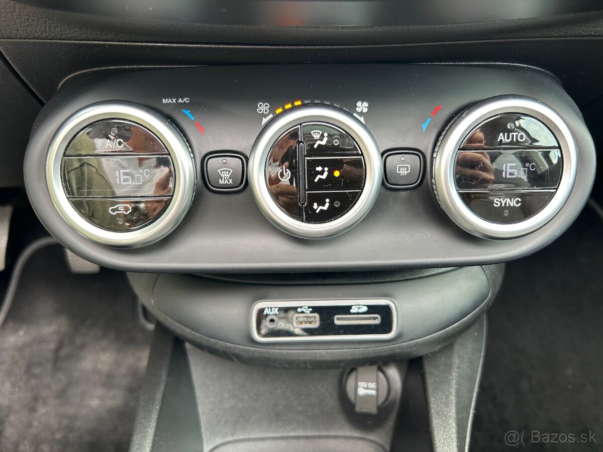 Fiat 500X 1.4 MultiAir Cross Plus 4x4 AT9 - 13