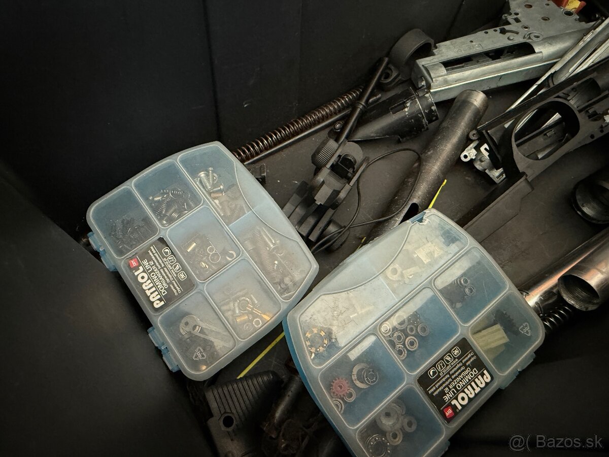 Kufrík s príslušenstvom na airsoft - 13