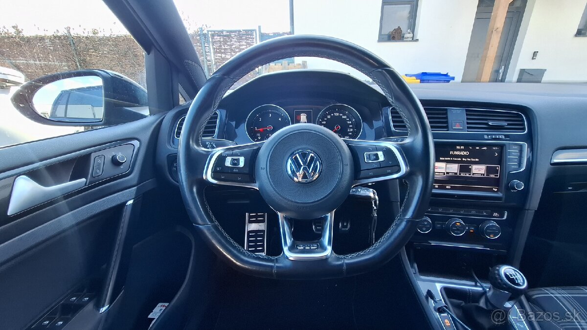 Volkswagen Golf Variant GTD 2016 - 13