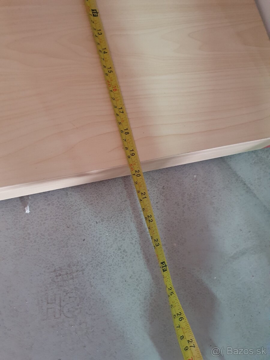 Regal, stojany a závesný system do predajne - 13