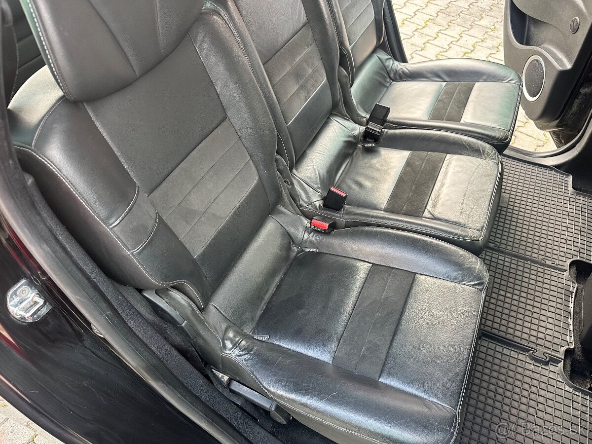 Renault Mégane Scénic 1,5 Dci 7 miest - 13