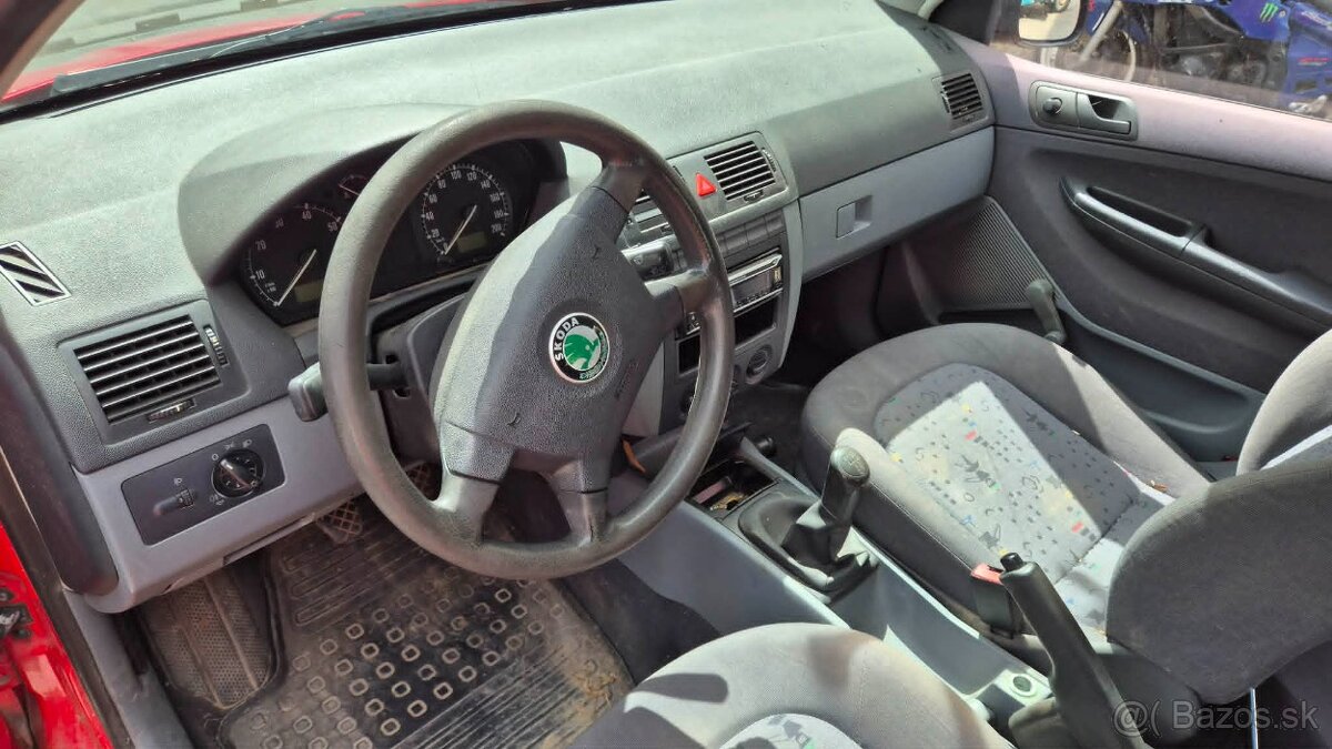ŠKODA FABIA - 13