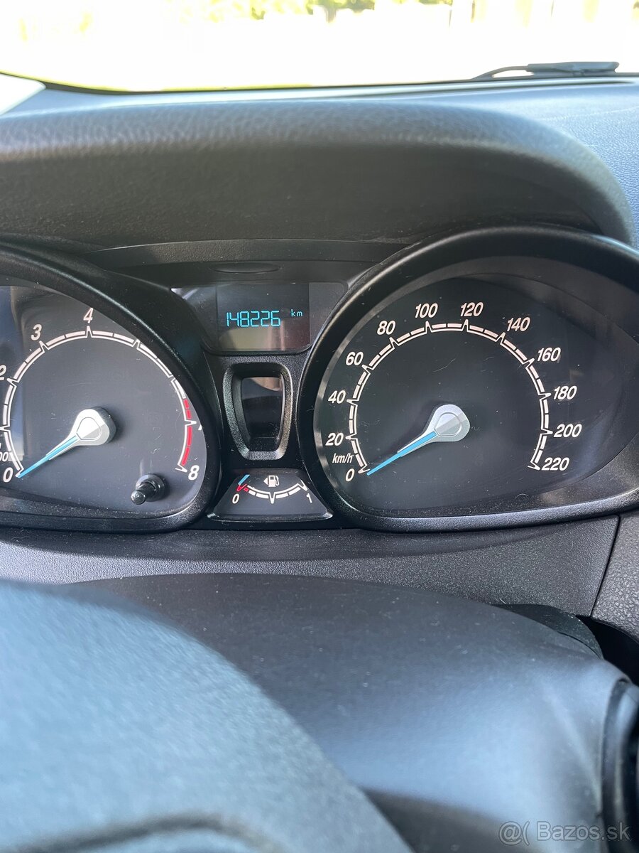 Ford Turneo Curier 1.0 - 13
