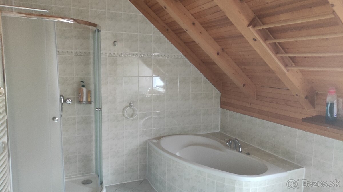 Rodinný dom v Žitnej Radiši na predaj - 13