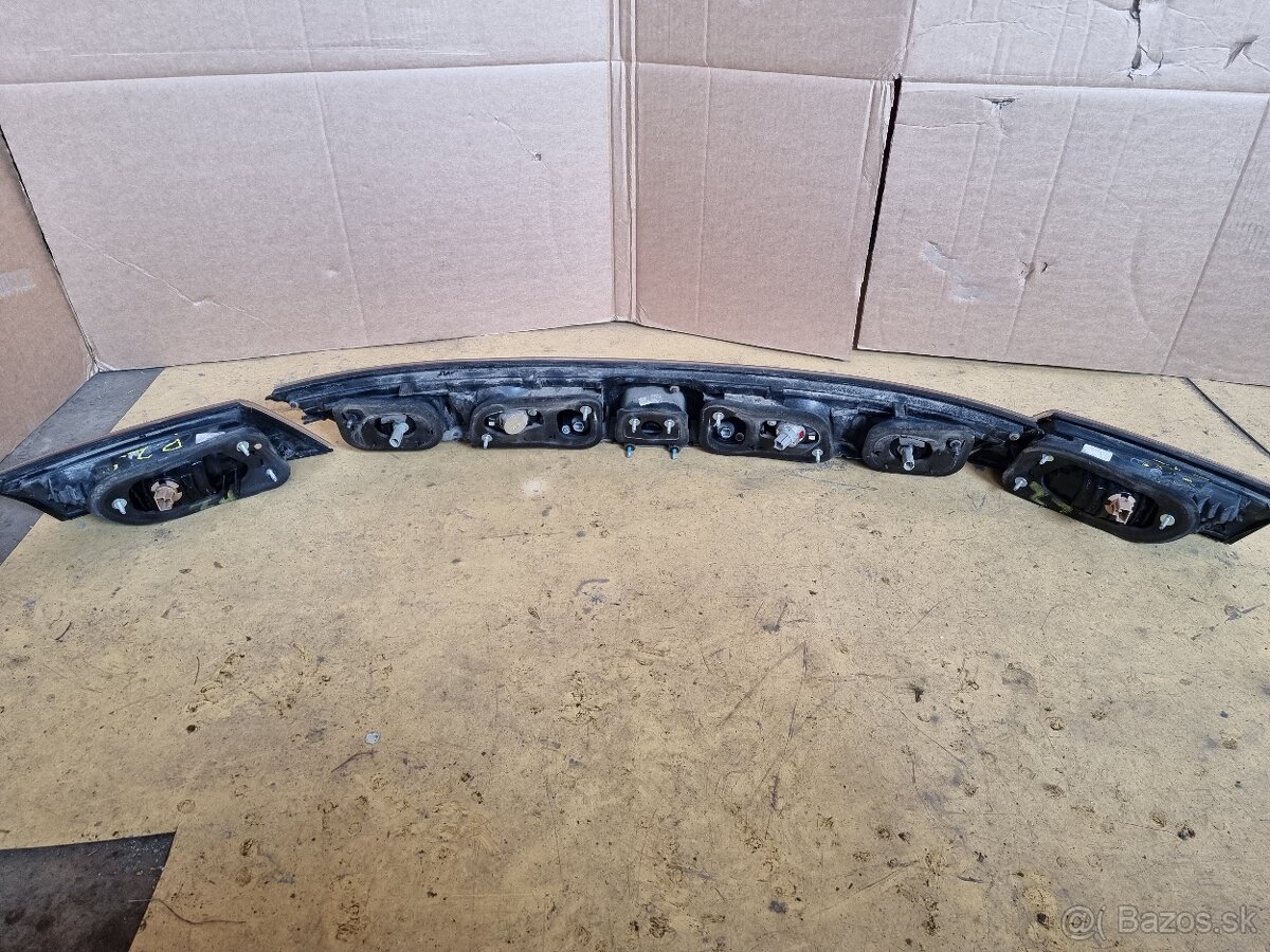 Honda Civic VIII UFO zadné svetlo - 13