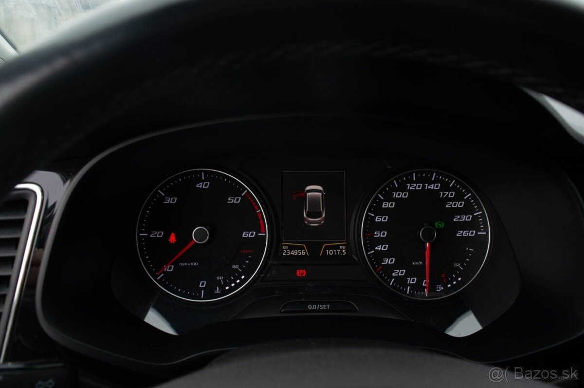 Seat Leon 1.6 TDI CR Style DSG - 13