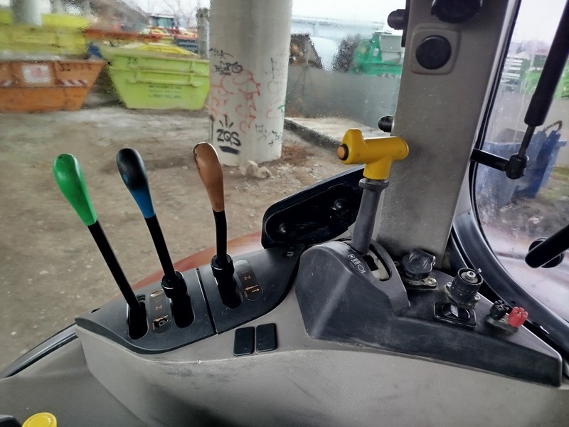 Case IH Puma 200 EP - Kolesový traktor / 7 399 Mh - 13