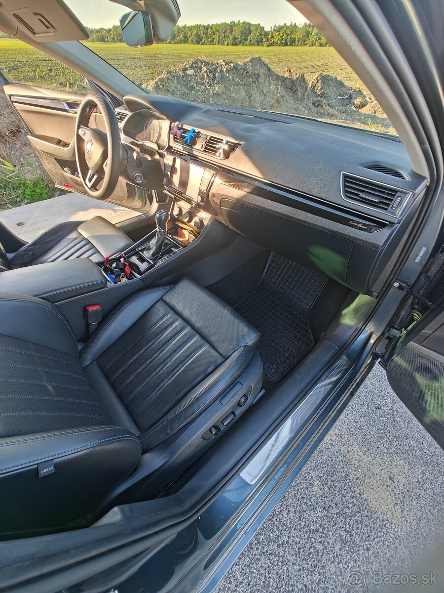 Škoda Superb - 13