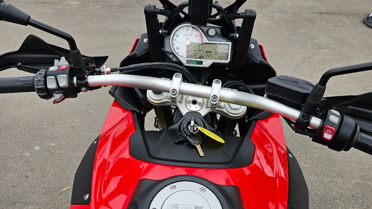 BMW S1000XR r.v. 2016 - 13
