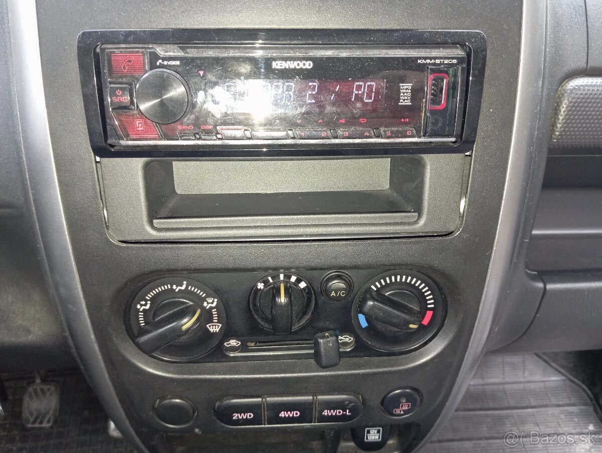 Suzuki Jimny 1.3i rv2011 Kúpené v SR - 13