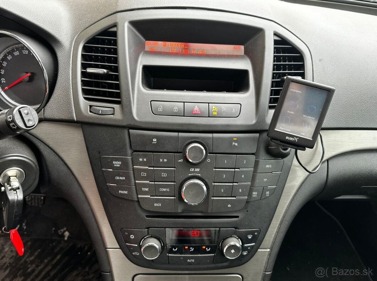 Opel Insignia 2.0 CDTI - 13