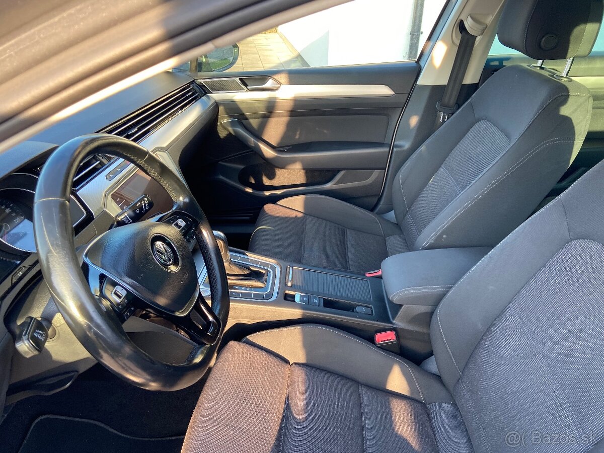 VW PASSAT VARIANT B8 model 2020 - 13