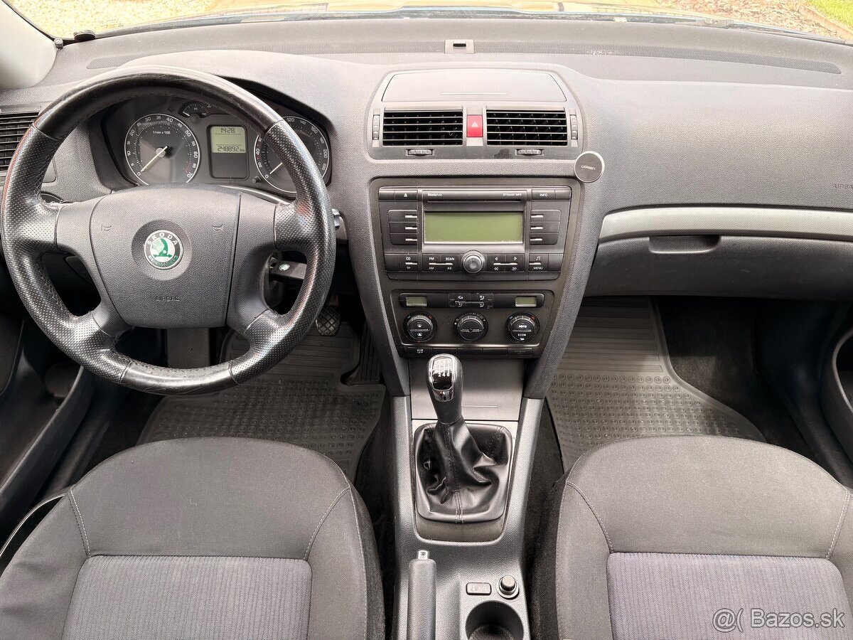 Škoda Octavia 2 - Benzín - 13