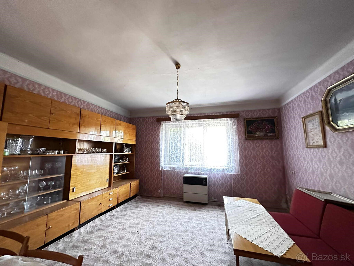 Na predaj starší rodinný dom s veľkým pozemkom v obci Duna - 13