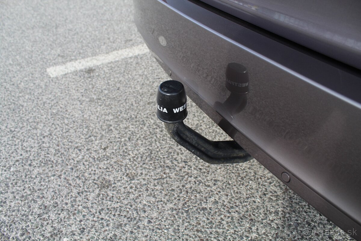 Skoda Superb 2.0 TDI DSG - 13