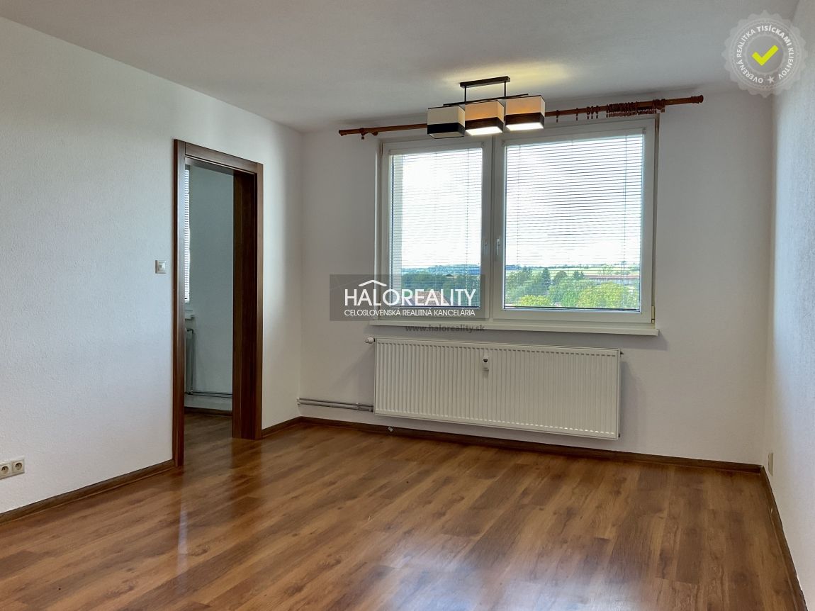 HALO reality - Predaj, trojizbový byt Očová, veľkorysý a sln - 13