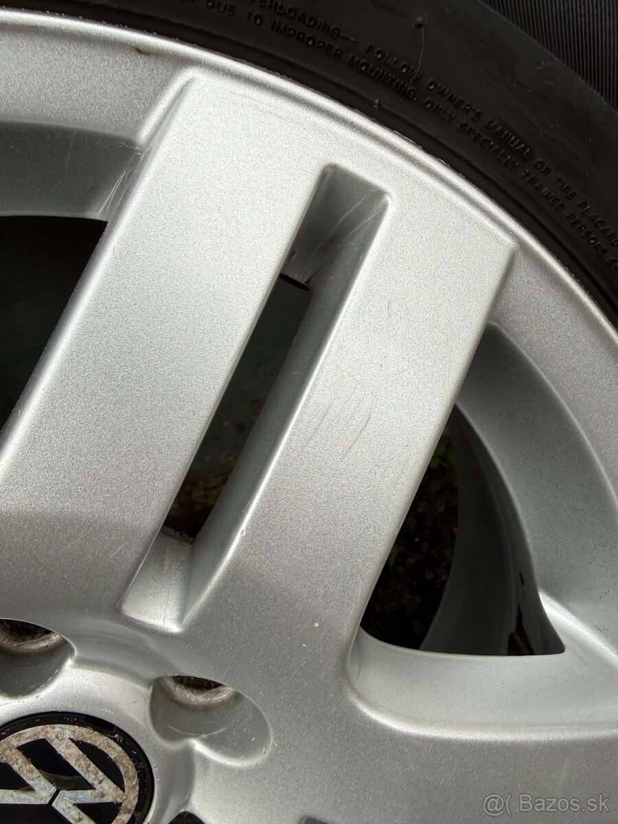 VW original elektrony + pneu R15 195/65 - 13