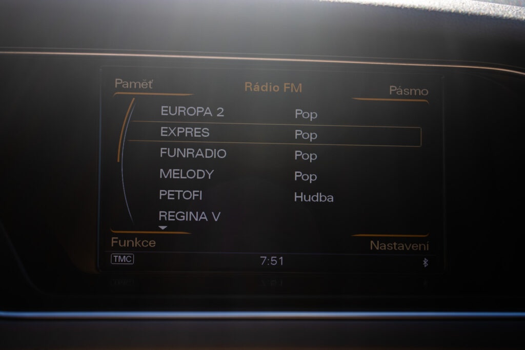 Audi A4 b8.5 allroad Quattro 2.0 tfsi - 13