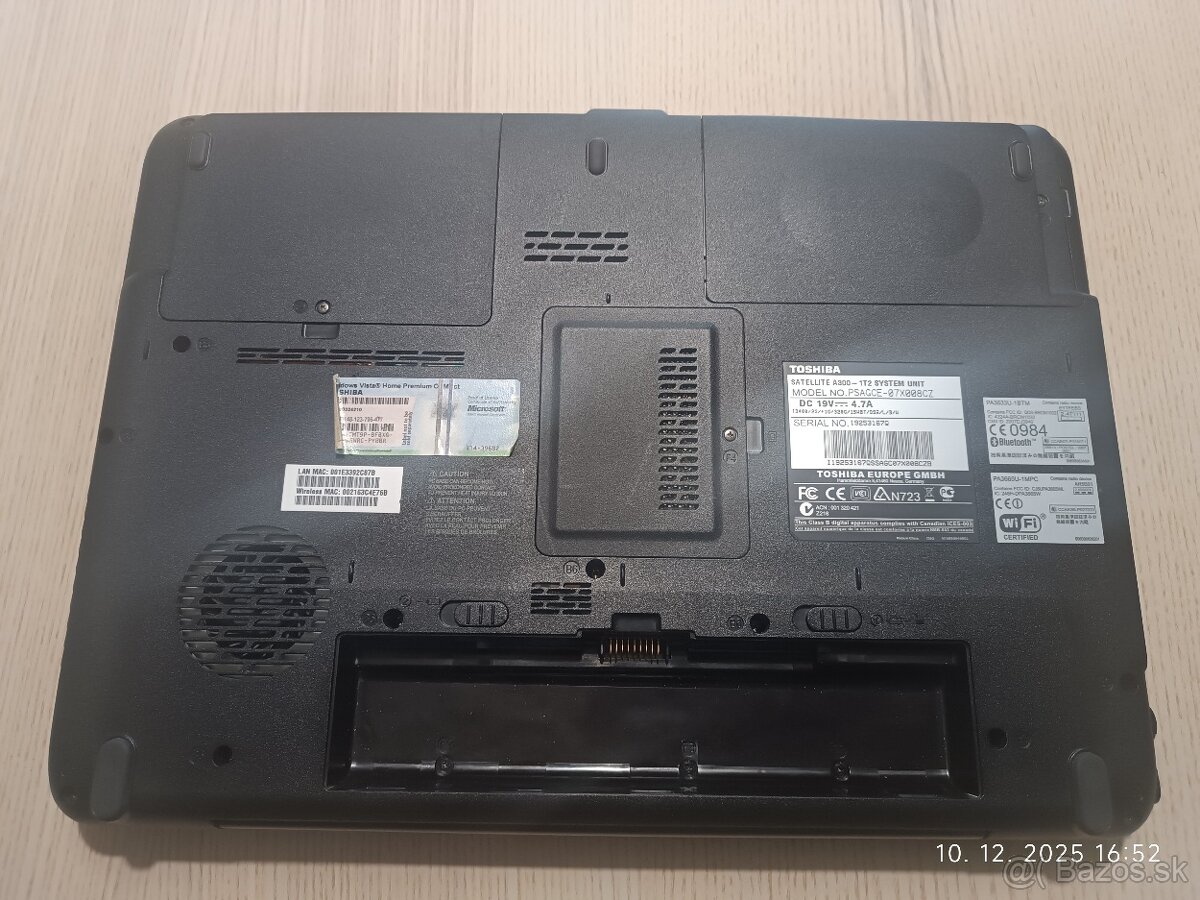 Predám na ND notebook Toshiba A300 + RAM + nabíjačku - 13