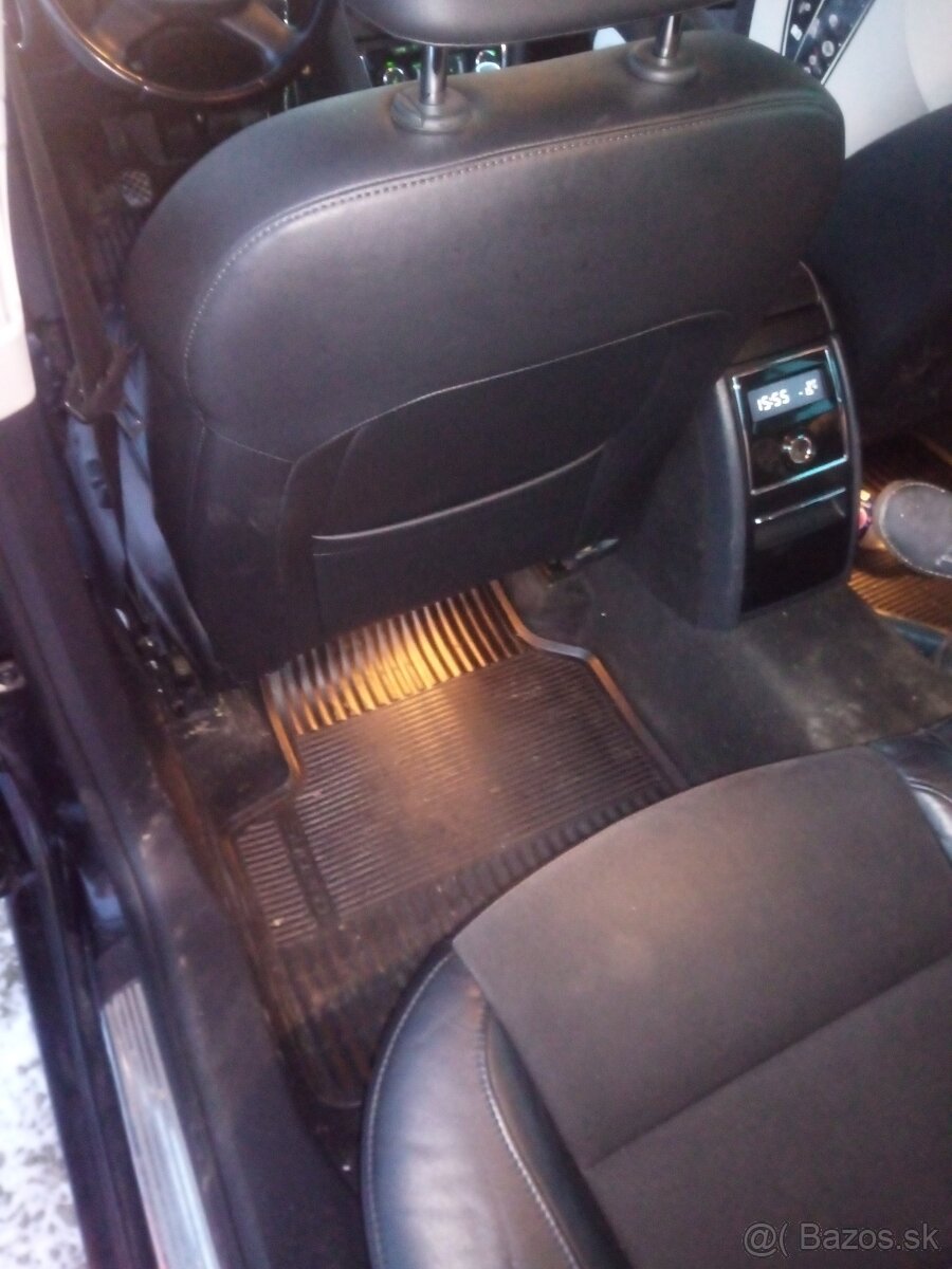 Predám škoda Superb - 13