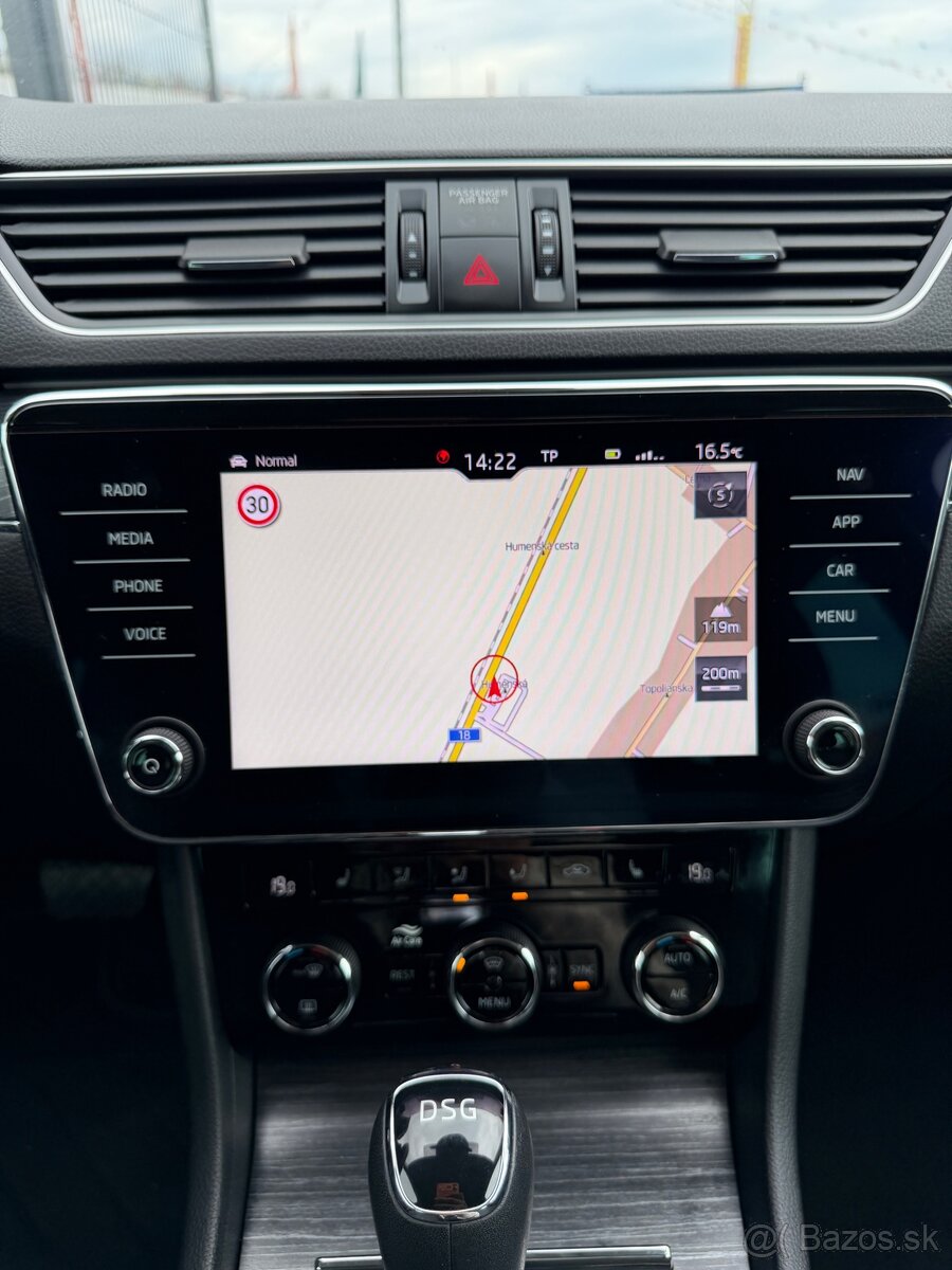 ŠKODA SUPERB STYLE 2.0 TSI - 13