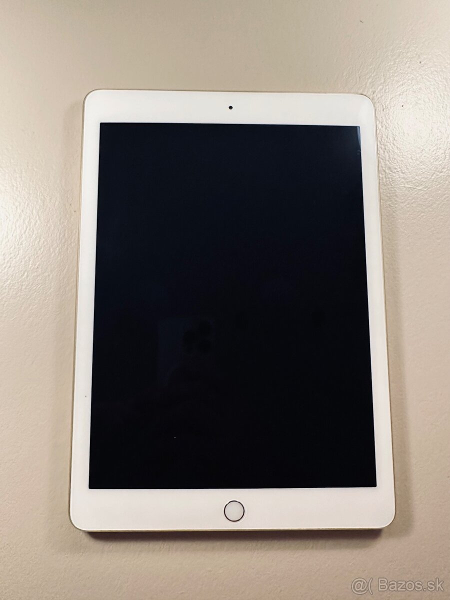 iPad Air 2 zlatý 128GB - 13