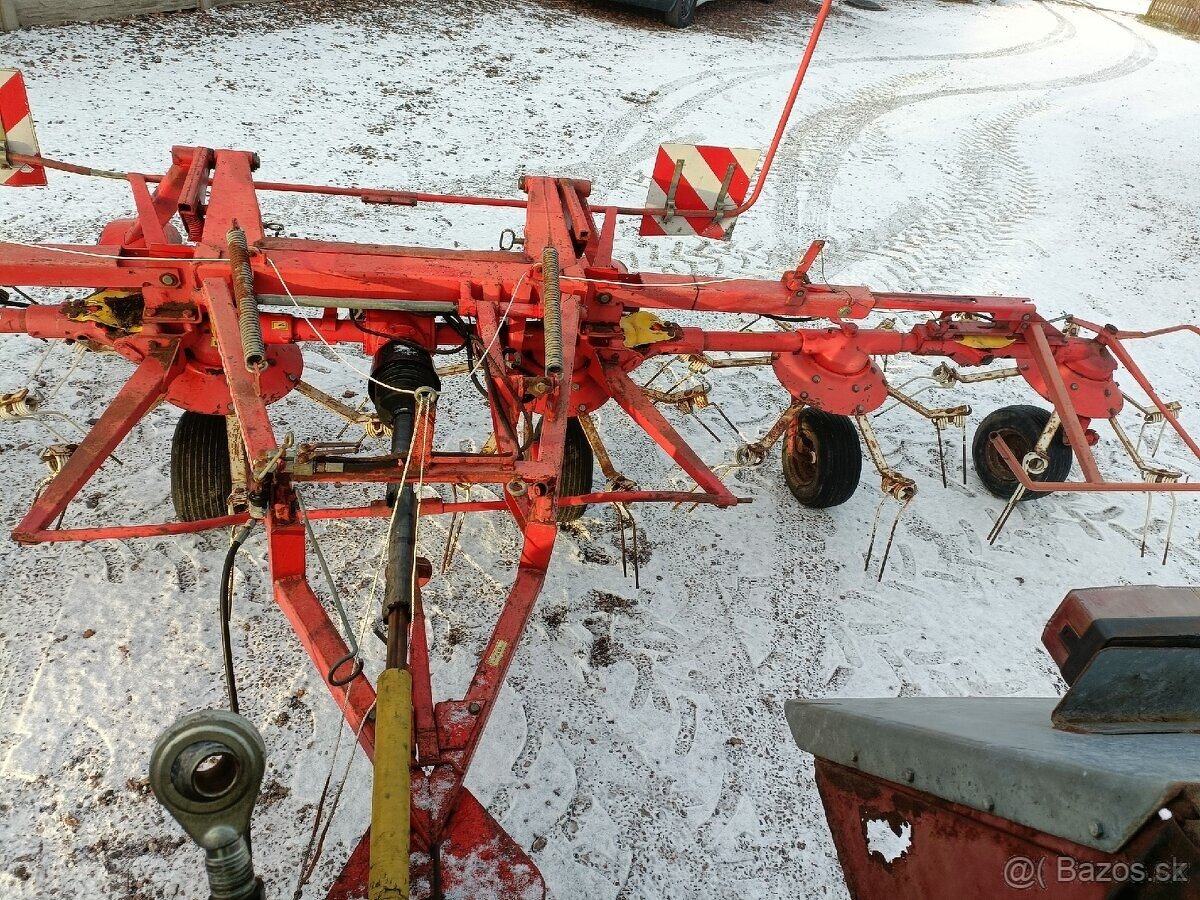 6,9m Obraceč píce PÖTTINGER HIT 69 AZ - 13