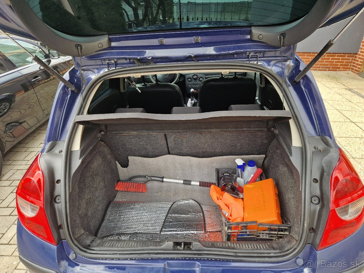 Renault Clio 1.5 dCi - 13