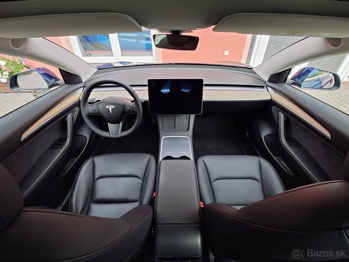 Tesla Model Y 2023 Standard Range 220 kW - 13