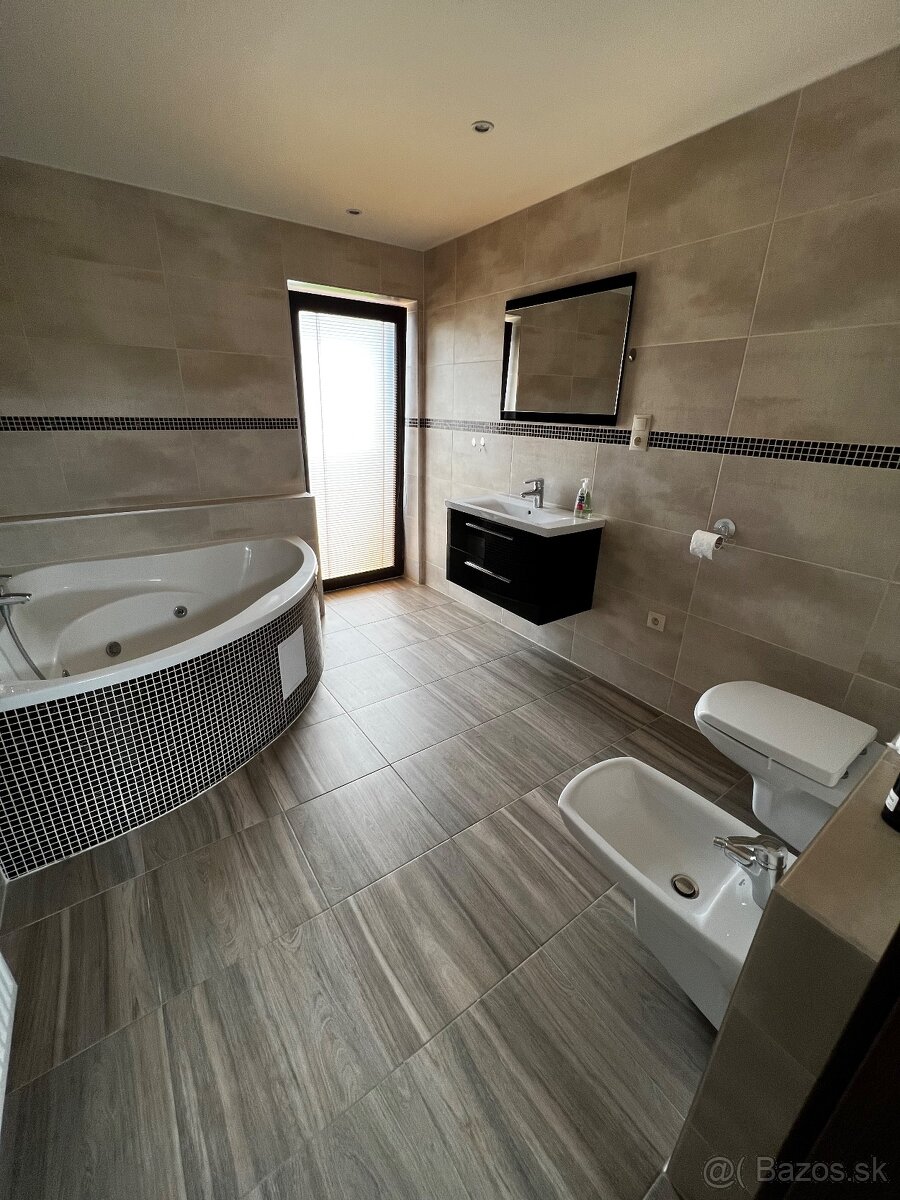 Samostatná Novostavba Uhlisko - 13