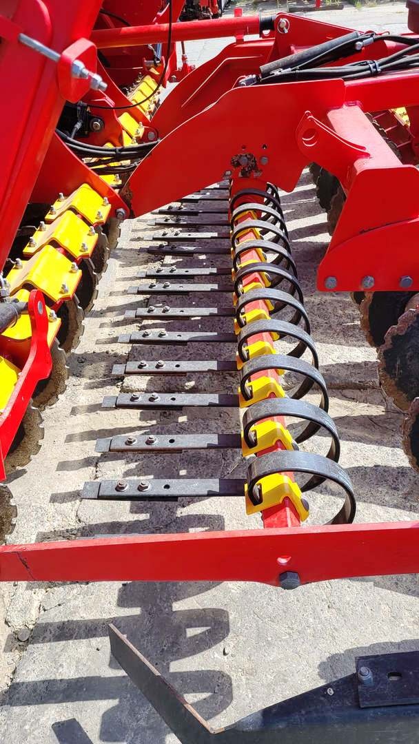 Mechanicka sejacka Vaderstad RAPID 400S - 13