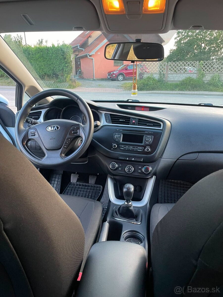 Kia ceed sw 1.4 73kw - 13