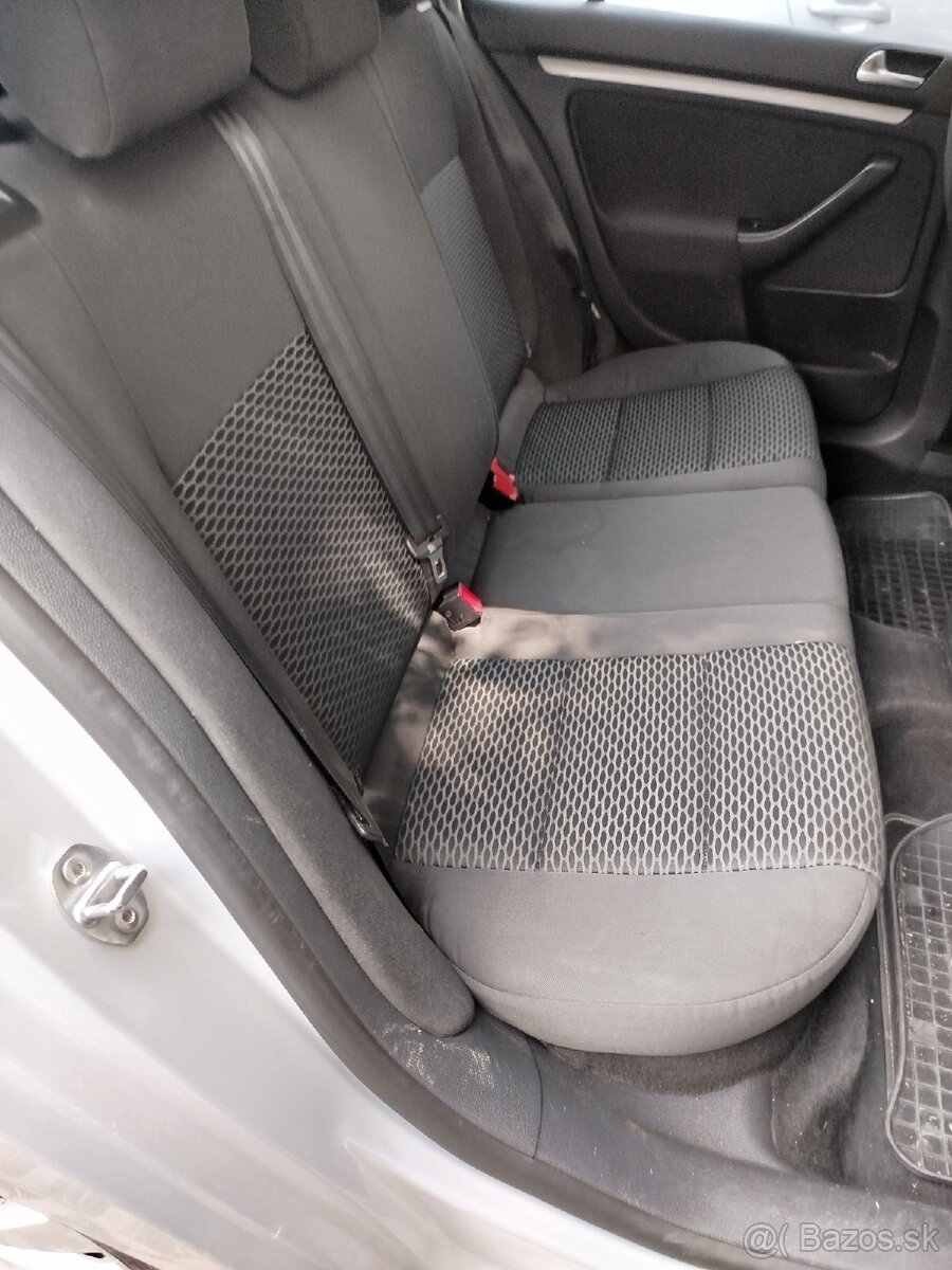 Predám VW golf 6 1,6tdi - 13