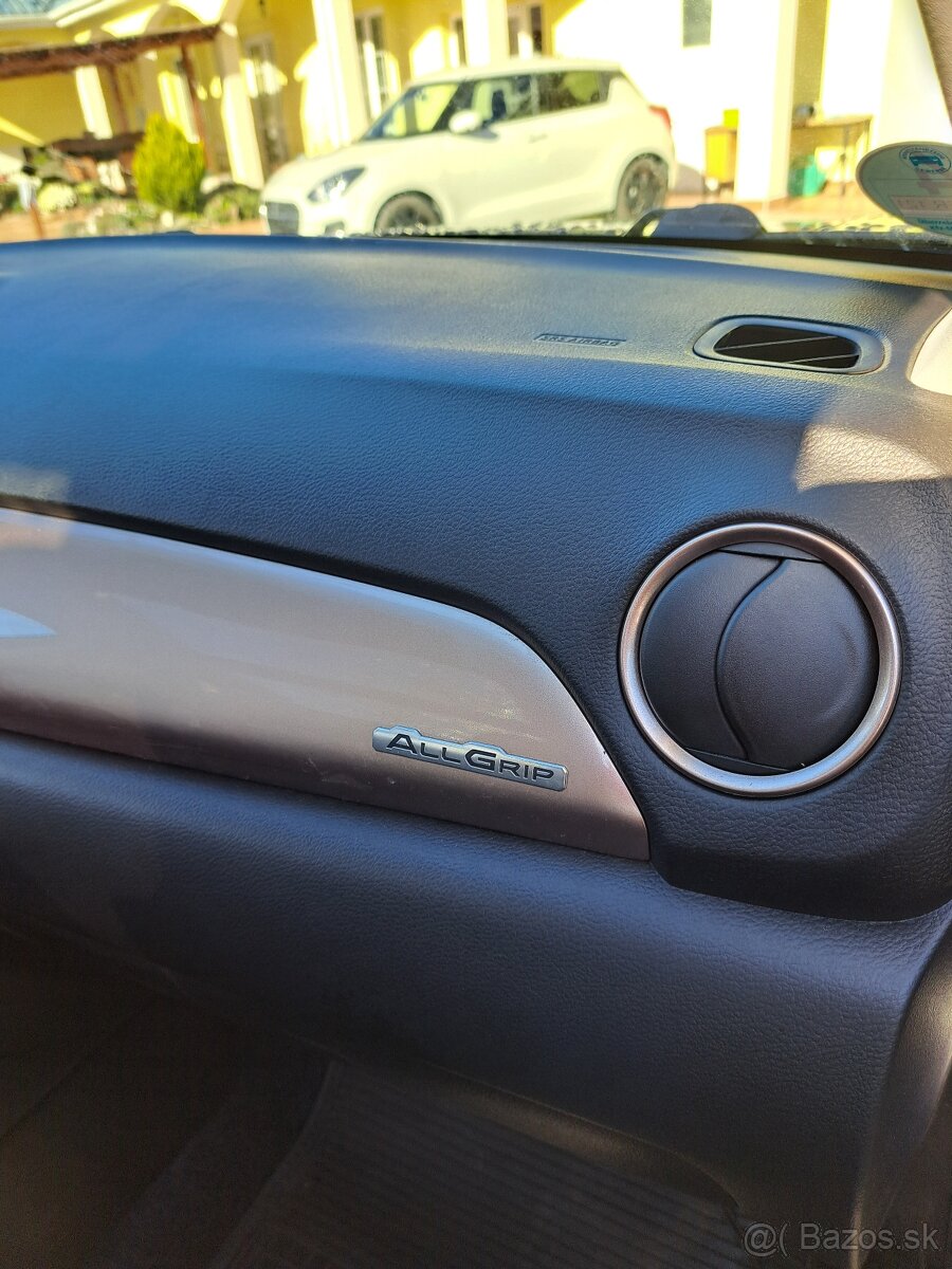 Vitara 2017, 4x4, 1,6 benzín , 88 kw, Full - 13