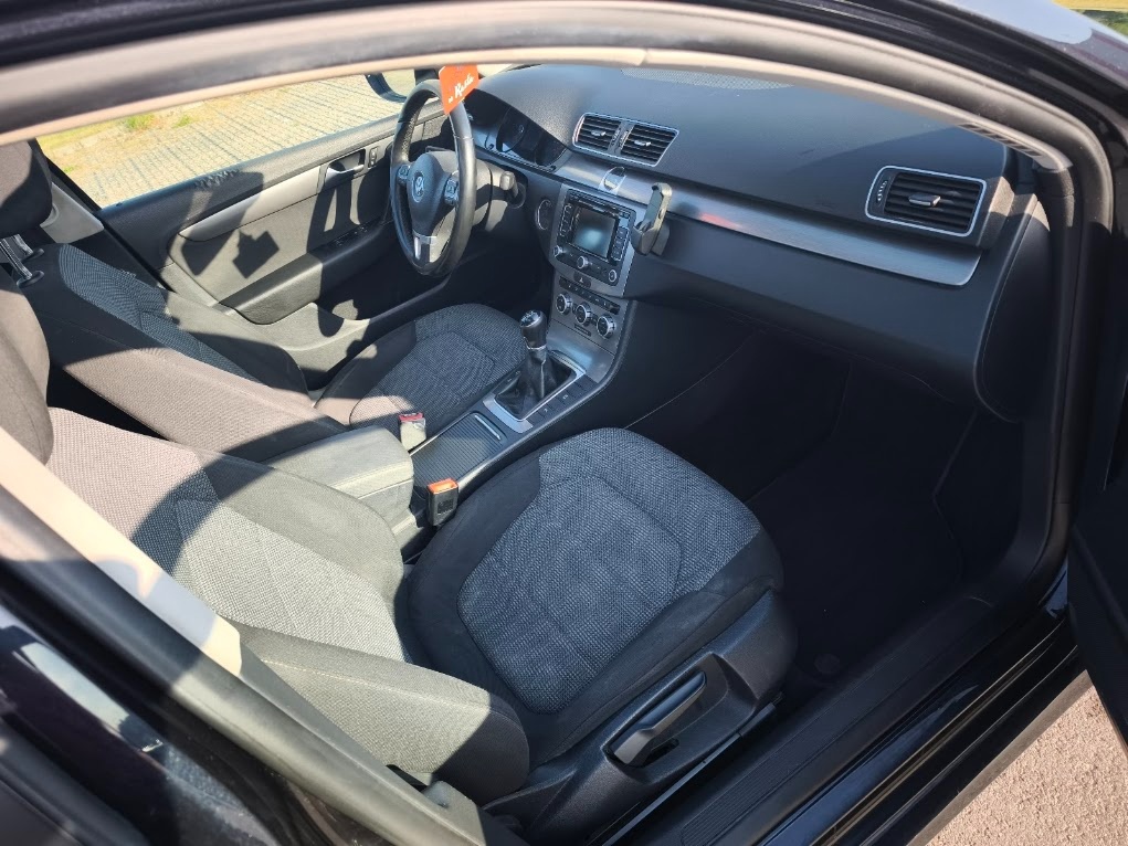 Volkswagen Passat B7 2.0TDi rok 2012 - 13