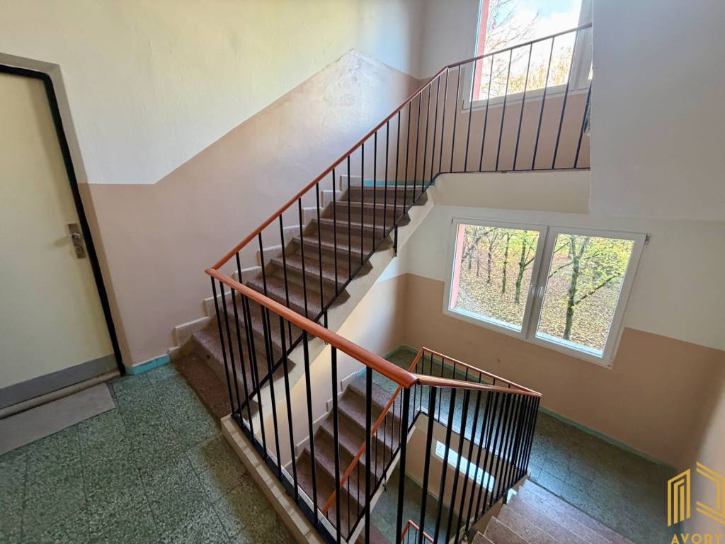 3 - IZB. BYT (79m2) s LOGGIOU, GARÁŽ, RUŽOVÁ ul. SENICA - 13