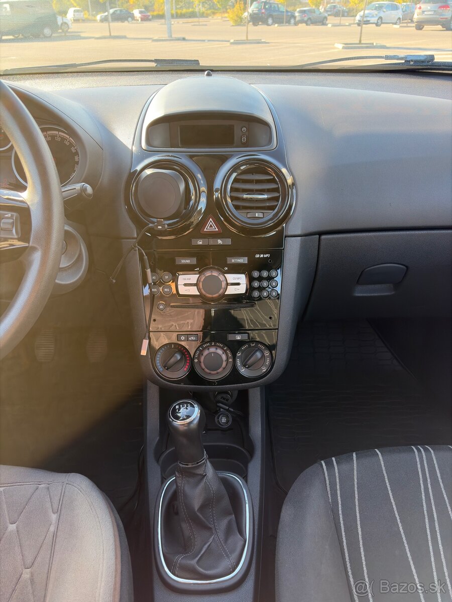 Predám Opel corsa D 1.3 CDTI - 13