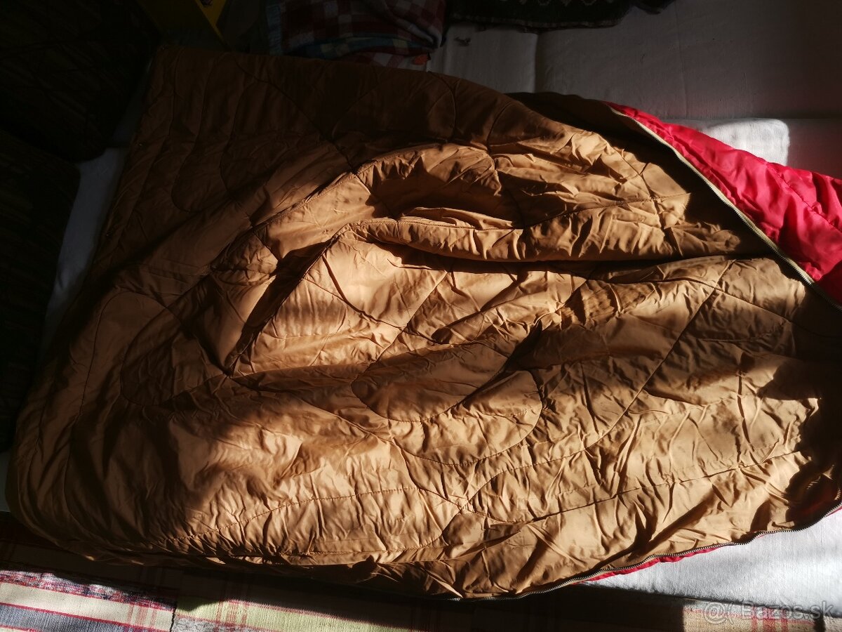 Predám starý socialistický spacák - 13