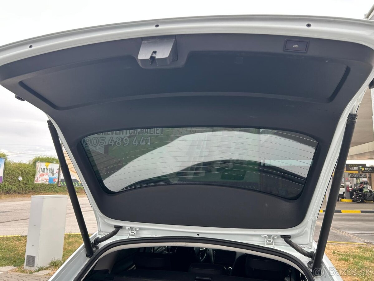 Škoda Octavia Combi 2.0 TDI DSG - 13