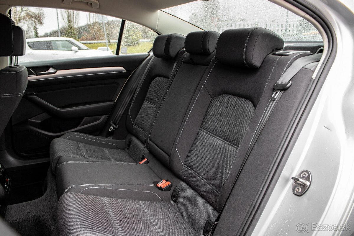 Volkswagen Passat GTE 115kW, 5d., A/T - 13