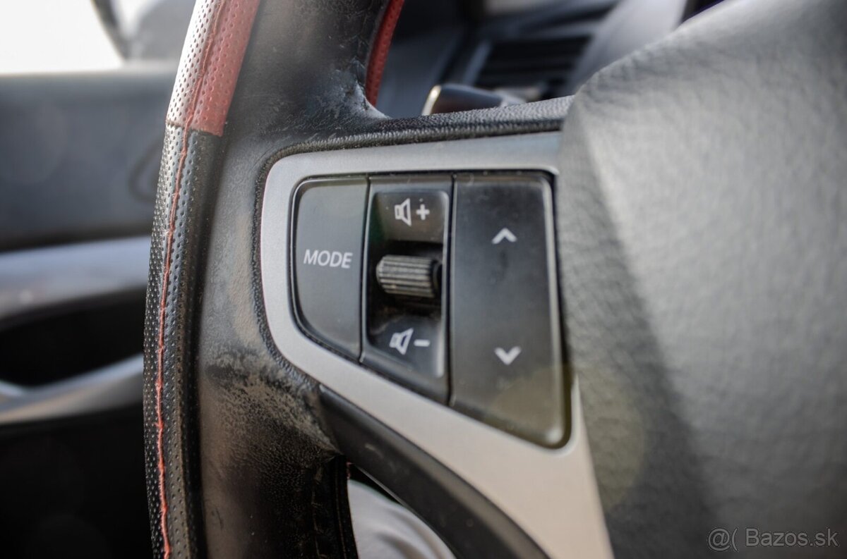 Hyundai i40 CW 1.7 CRDi Comfort - 13