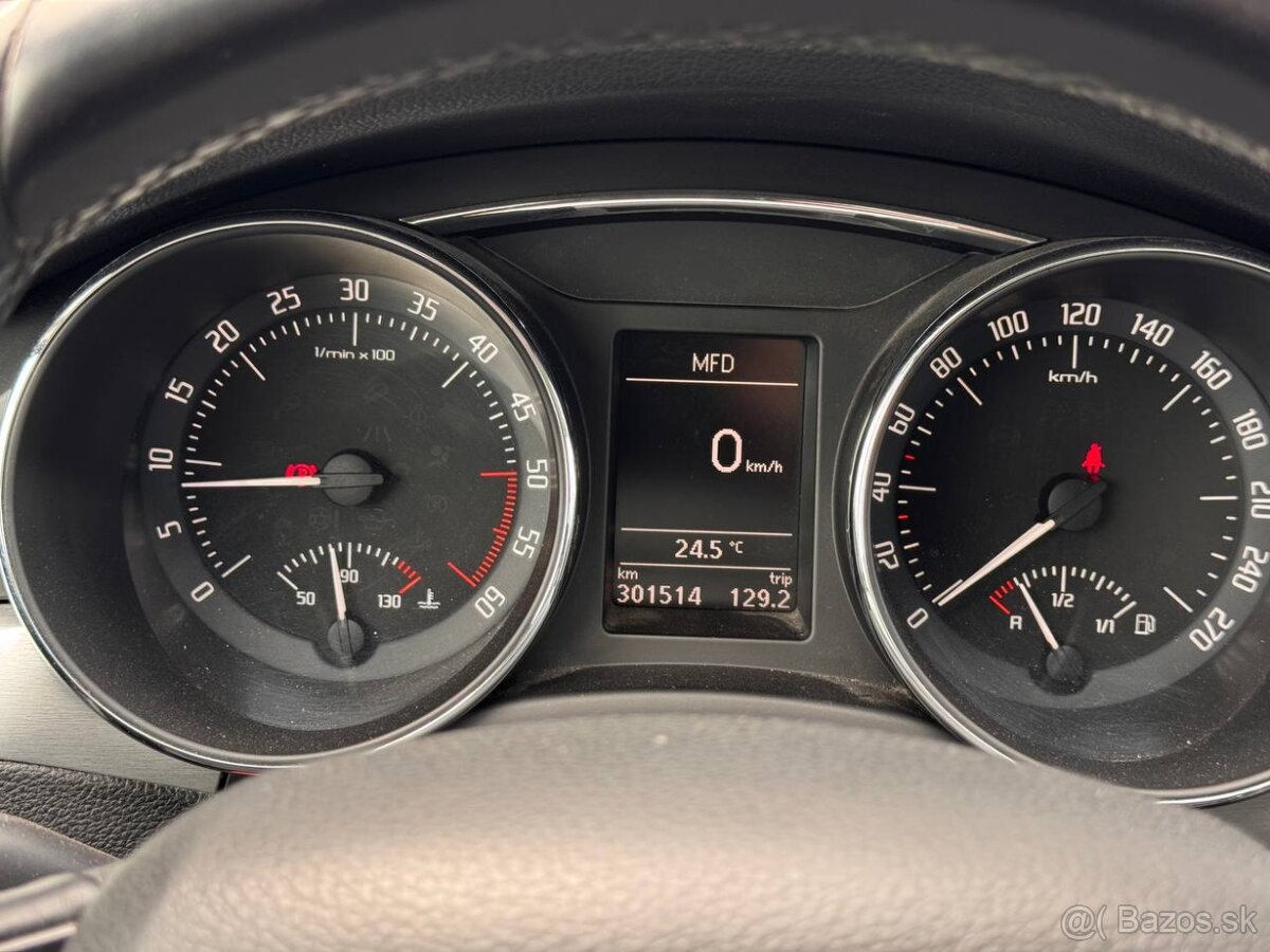Škoda Superb 2.0 TDI CR Elegance - 13