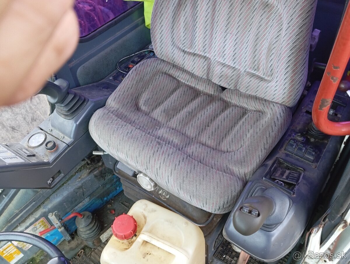 Kolesovy Bager ATLAS TEREX 1104 12T s TP - 13